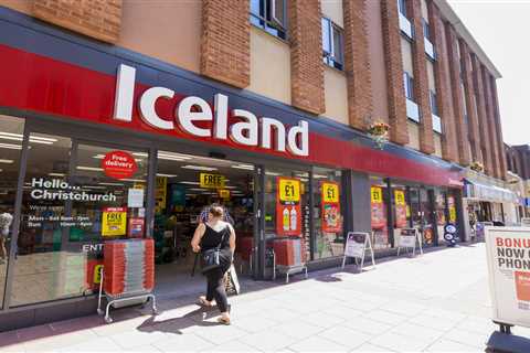 Iceland is bringing back a retro kids dinner favourite and shoppers are divided