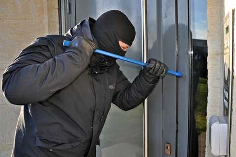 Going on holiday? 5 ways to deter a burglar