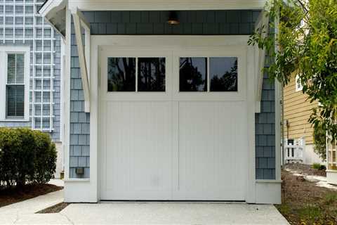 Garage Doors in Roane County, TN: A Smart Upgrade for Fix and Flip Success